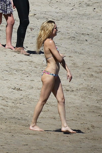 Кейт Хадсон (Kate Hudson) на пляже.