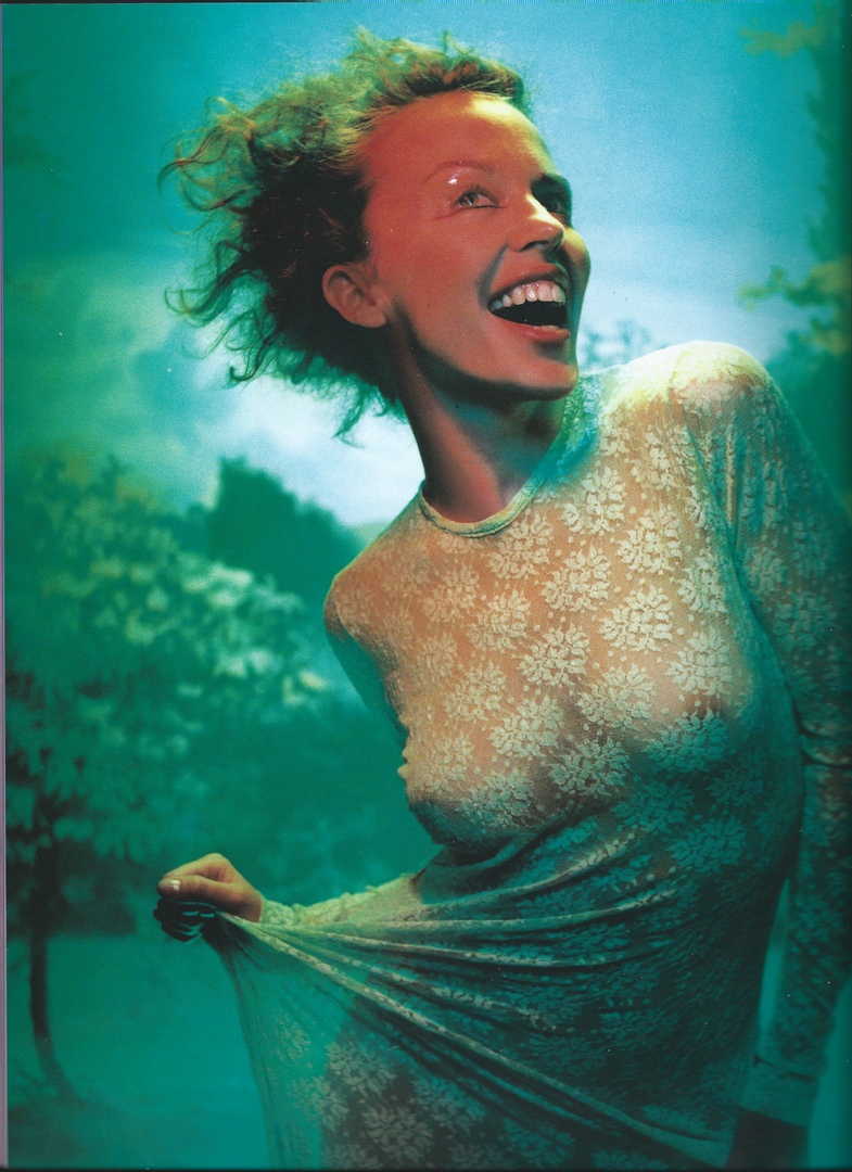 Кайли Миноуг (Kylie Minogue) голая в книге Kylie (октябрь 1999) -  Nudography.Life